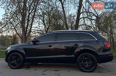 Позашляховик / Кросовер Audi Q7 2008 в Шостці
