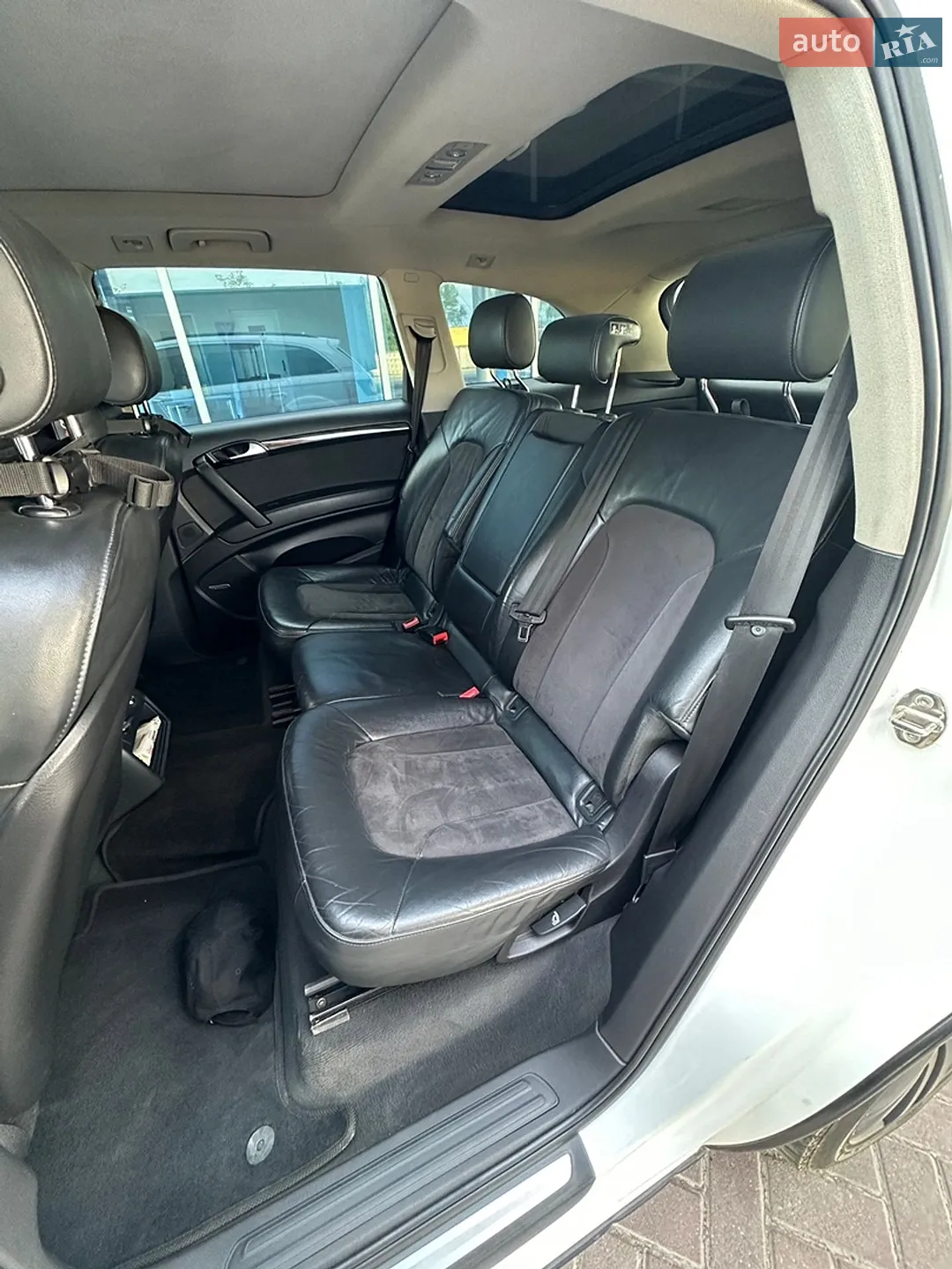 2010 Audi Q7 - мініатюра 9