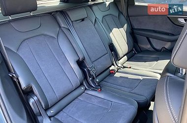 Позашляховик / Кросовер Audi Q7 2026 в Дніпрі