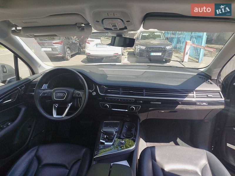 Внедорожник / Кроссовер Audi Q7 2018 в Киеве