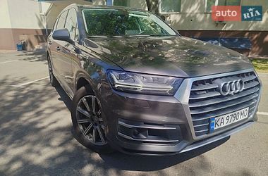 Внедорожник / Кроссовер Audi Q7 2018 в Киеве