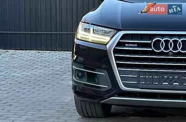Внедорожник / Кроссовер Audi Q7 2017 в Сарнах