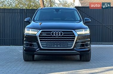 Внедорожник / Кроссовер Audi Q7 2017 в Сарнах