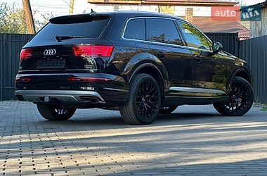 Внедорожник / Кроссовер Audi Q7 2017 в Сарнах