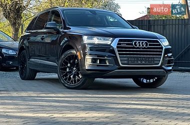 Внедорожник / Кроссовер Audi Q7 2017 в Сарнах