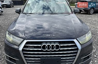 Внедорожник / Кроссовер Audi Q7 2016 в Яворове