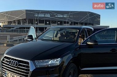 Внедорожник / Кроссовер Audi Q7 2016 в Львове