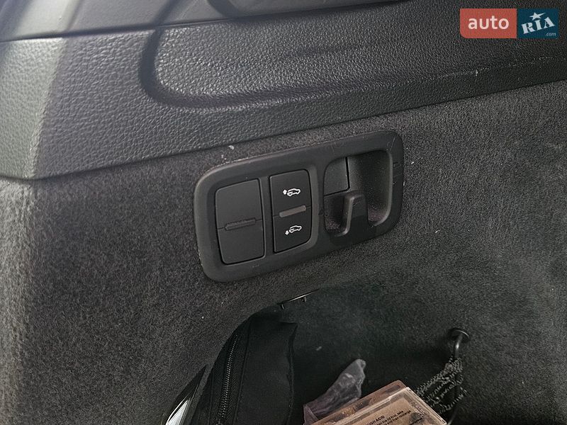 Внедорожник / Кроссовер Audi Q7 2016 в Каменец-Подольском