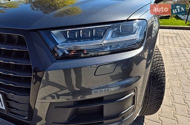 Внедорожник / Кроссовер Audi Q7 2016 в Каменец-Подольском