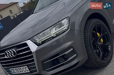 Внедорожник / Кроссовер Audi Q7 2017 в Черновцах