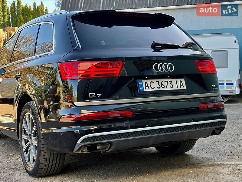Внедорожник / Кроссовер Audi Q7 2018 в Луцке