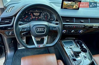 Внедорожник / Кроссовер Audi Q7 2018 в Луцке
