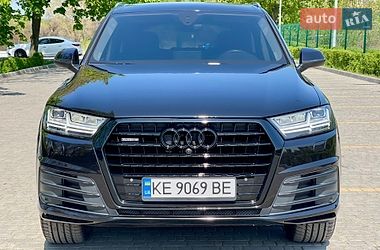 Внедорожник / Кроссовер Audi Q7 2018 в Каменском