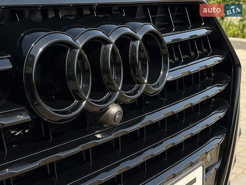 Внедорожник / Кроссовер Audi Q7 2018 в Каменском