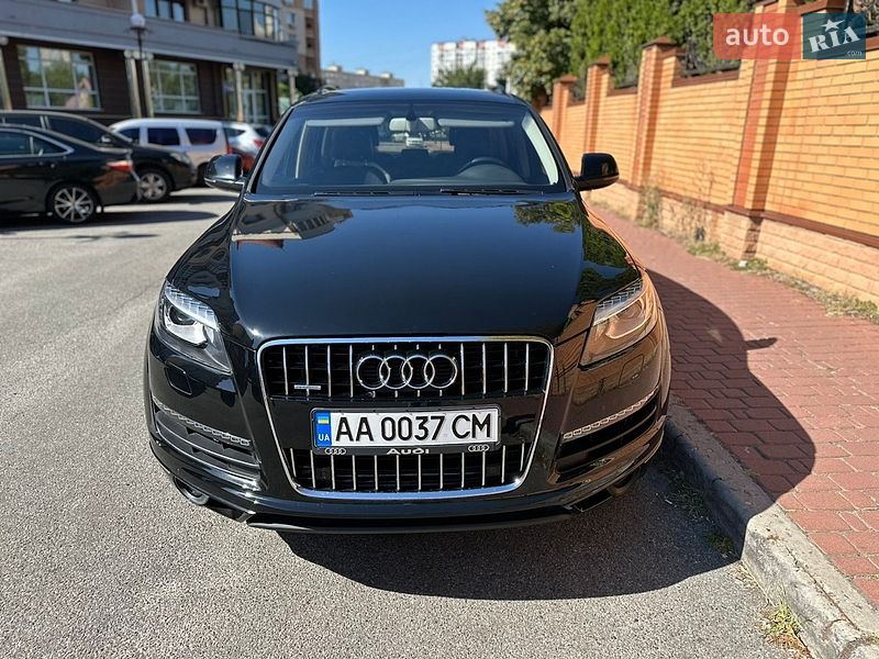 Внедорожник / Кроссовер Audi Q7 2011 в Киеве