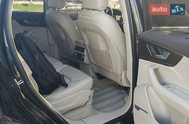 Внедорожник / Кроссовер Audi Q7 2016 в Белой Церкви
