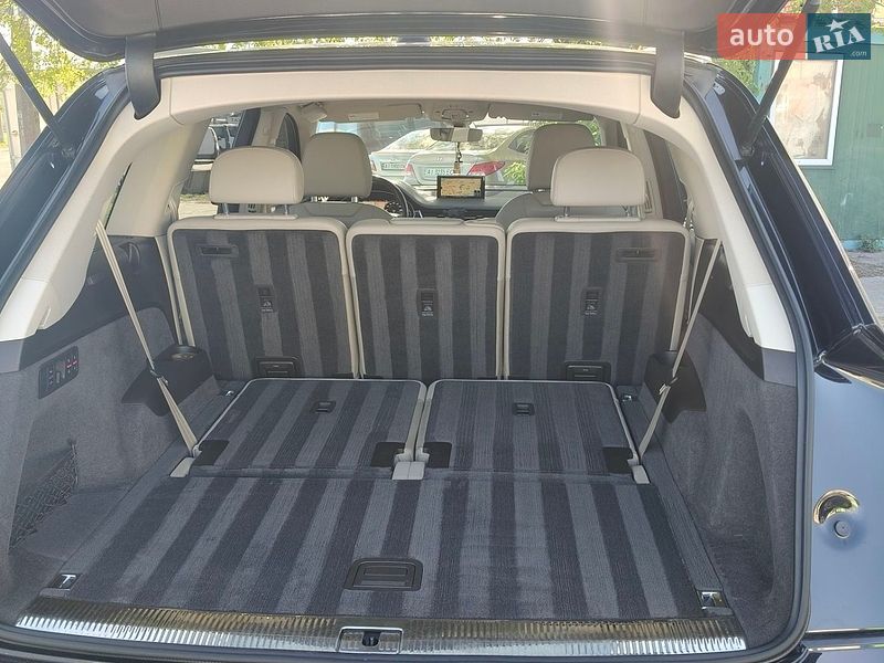 Внедорожник / Кроссовер Audi Q7 2016 в Белой Церкви