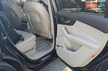 Внедорожник / Кроссовер Audi Q7 2016 в Белой Церкви