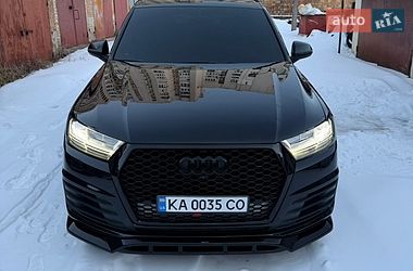 Внедорожник / Кроссовер Audi Q7 2018 в Киеве