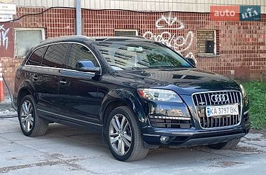 Внедорожник / Кроссовер Audi Q7 2010 в Киеве