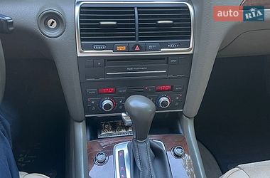Внедорожник / Кроссовер Audi Q7 2010 в Киеве