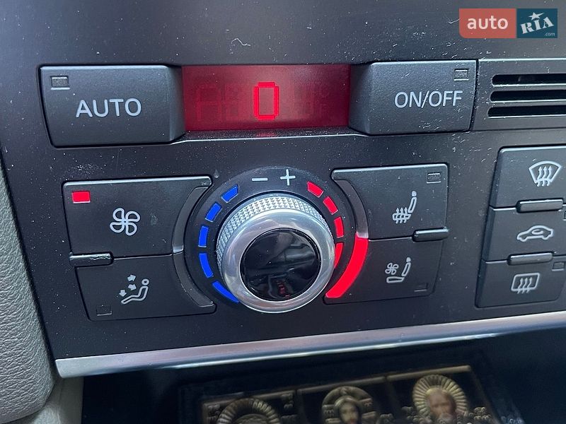 Внедорожник / Кроссовер Audi Q7 2010 в Киеве