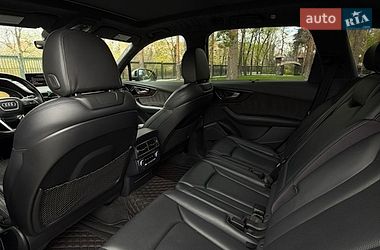 Внедорожник / Кроссовер Audi Q7 2017 в Харькове