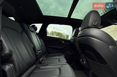 Внедорожник / Кроссовер Audi Q7 2017 в Харькове