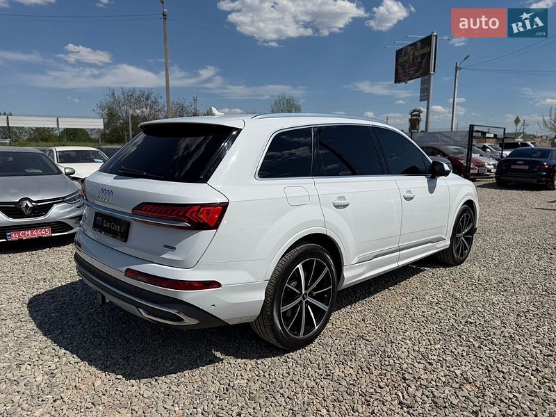 Внедорожник / Кроссовер Audi Q7 2020 в Ивано-Франковске