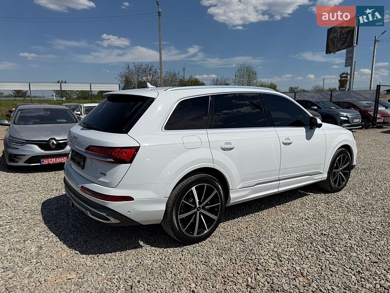 Внедорожник / Кроссовер Audi Q7 2020 в Ивано-Франковске