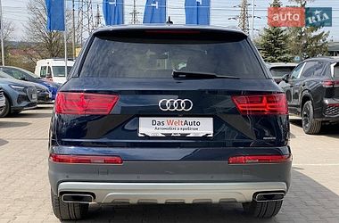 Внедорожник / Кроссовер Audi Q7 2016 в Черновцах