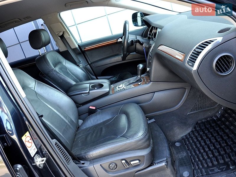 Внедорожник / Кроссовер Audi Q7 2010 в Львове