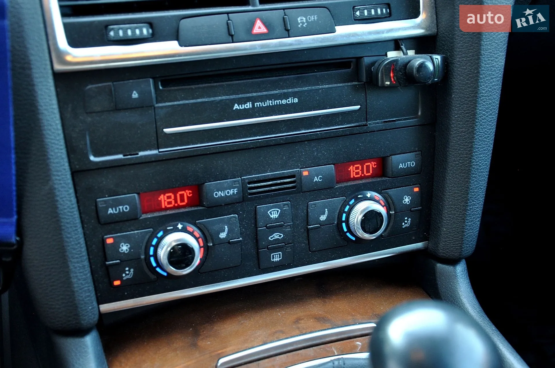 2010 Audi Q7 - мініатюра 32