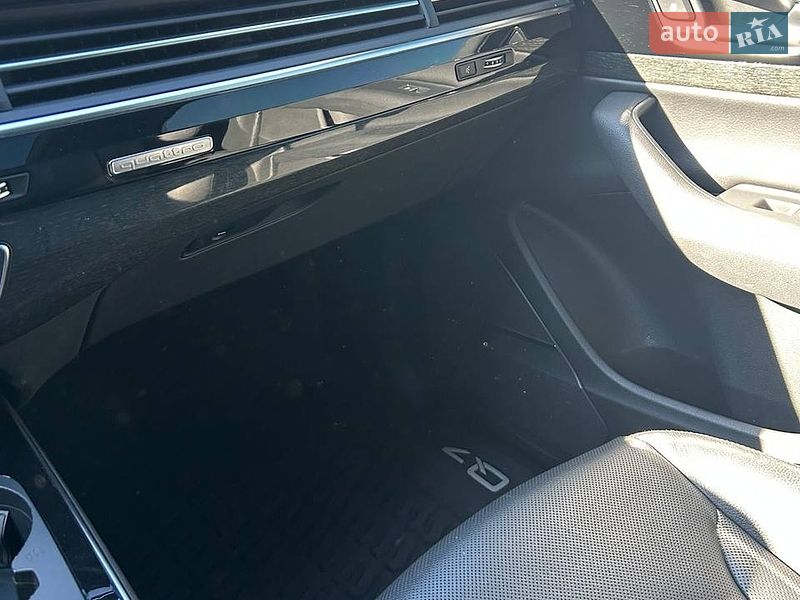 Внедорожник / Кроссовер Audi Q7 2018 в Виннице