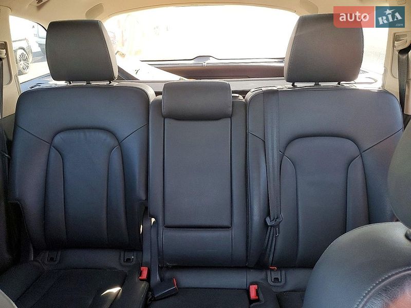Внедорожник / Кроссовер Audi Q7 2015 в Львове