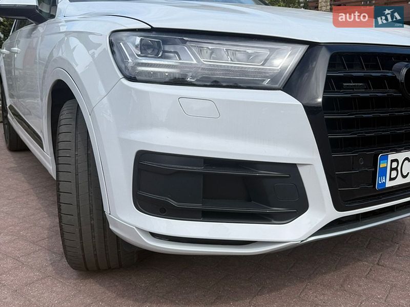 Внедорожник / Кроссовер Audi Q7 2018 в Стрые