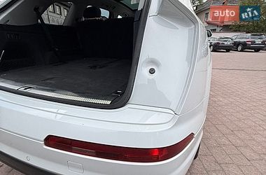 Внедорожник / Кроссовер Audi Q7 2018 в Стрые