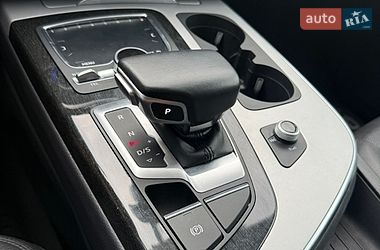 Внедорожник / Кроссовер Audi Q7 2018 в Стрые