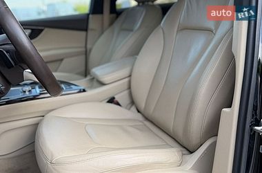 Внедорожник / Кроссовер Audi Q7 2016 в Дубно