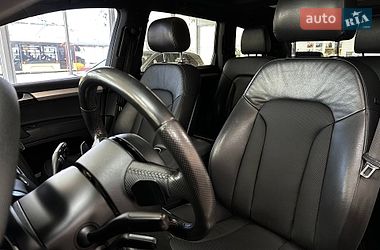 Позашляховик / Кросовер Audi Q7 2014 в Києві