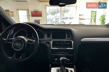 Позашляховик / Кросовер Audi Q7 2014 в Києві