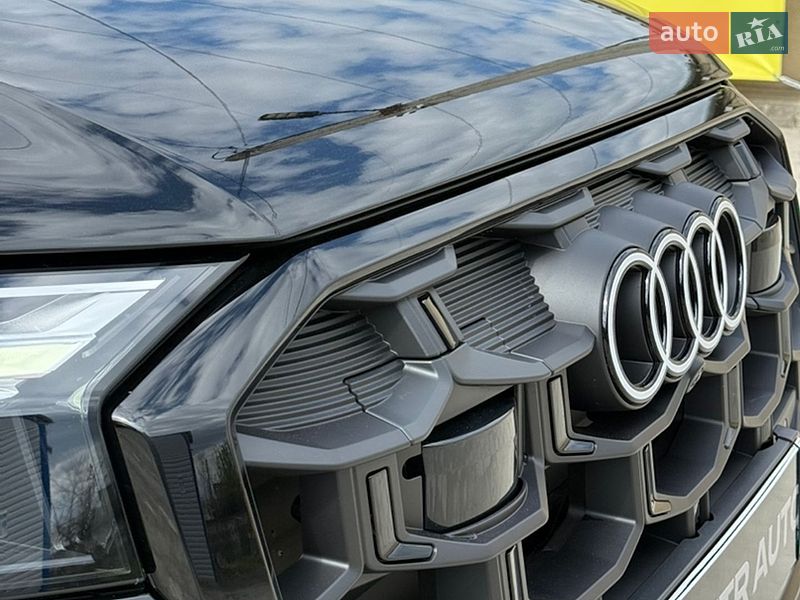 Внедорожник / Кроссовер Audi Q7 2024 в Подольске