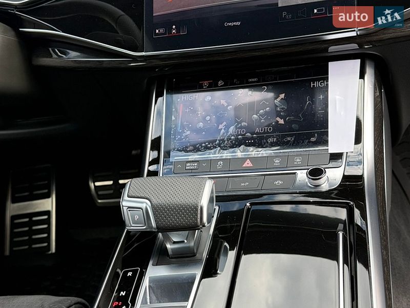 Внедорожник / Кроссовер Audi Q7 2024 в Подольске