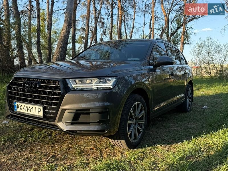Внедорожник / Кроссовер Audi Q7 2018 в Харькове
