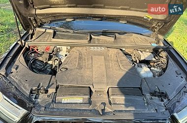 Внедорожник / Кроссовер Audi Q7 2018 в Харькове