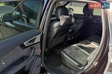Внедорожник / Кроссовер Audi Q7 2018 в Житомире