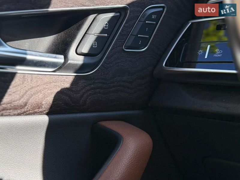 Внедорожник / Кроссовер Audi Q7 2020 в Ровно
