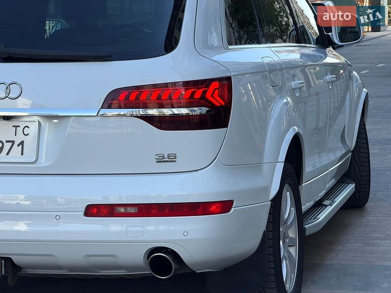 Внедорожник / Кроссовер Audi Q7 2009 в Киеве
