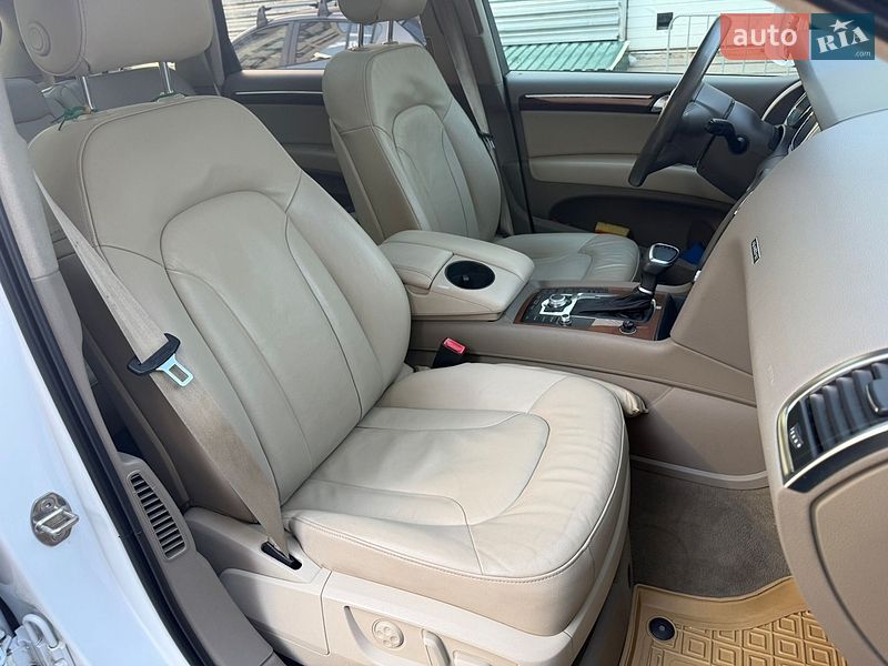Внедорожник / Кроссовер Audi Q7 2009 в Киеве