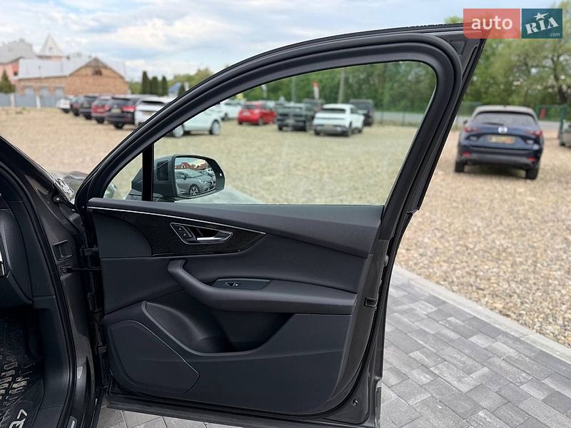 Внедорожник / Кроссовер Audi Q7 2021 в Коломые